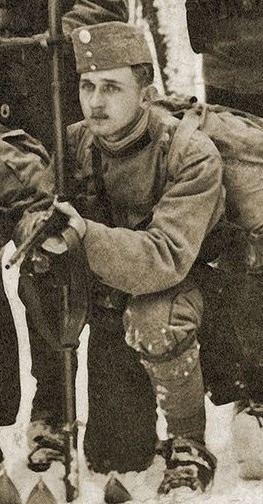 František Noha jako voják 7. zeměbraneckého pluku při nasazení v Karpatech (asi 1915)