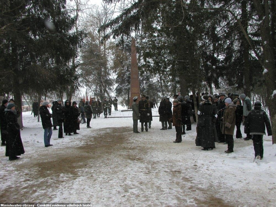 Mohyla padlých v ukrajinském Sokolovu.